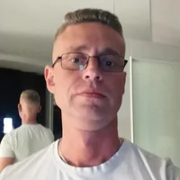 Para3557's Profile Pic