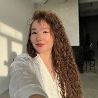 EsmaCroyle's Profile Pic
