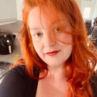 BustyRedhead_NinaX's Profile Pic
