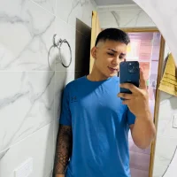 Noah_21_'s Profile Pic