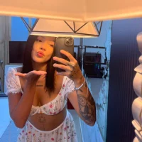 victoria_slam's Avatar Pic