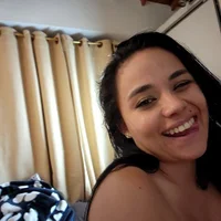 Syrinna94 Φωτ, Προφίλ