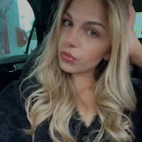 LaraineDomebo