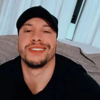 smallboy20cm 的個人資料圖片