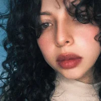 Ivy_04's Profile Pic