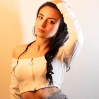Профилна снимка на Lunitta23