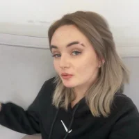 LoraDrews's Profile Pic