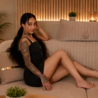 SharysNoelle's Profile Pic