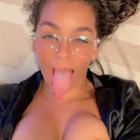 parisnicolelove's Profile Pic