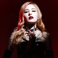 amywhitenessxx Adlı Modelin Avatarı