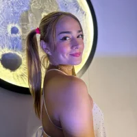 emmaa_grey's Avatar Pic