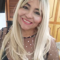 รูปโปรไฟล์ของ CharlotteHall09