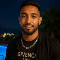 Brownadam111 Adlı Modelin Avatarı