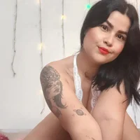 AishaAmin_ Adlı Modelin Avatarı