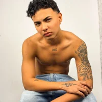 stuart_cum21's Avatar Pic
