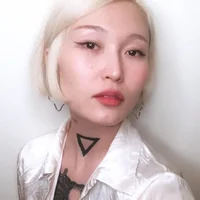 aya_under's Profile Pic