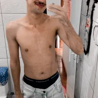 Juniinn22's Profile Pic