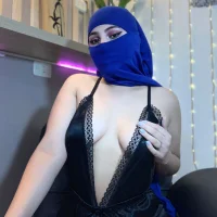 Lara_Menicucci's Profile Pic