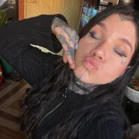 Lilmarieee's Avatar Pic