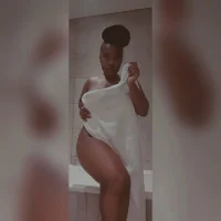 EXCLUSIVEZEE 的个人资料图片