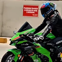 Jhowtec's Profile Pic
