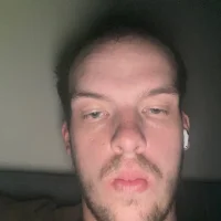 Lachy29466's Profile Pic