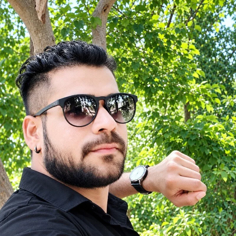 Coupleneed8inch profile photo