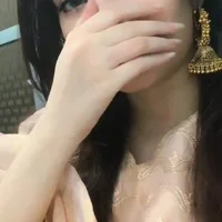 Simran_D's Profile Pic