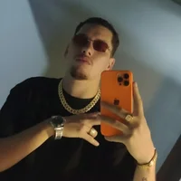 صورة الملف الشخصي لـ CrownedScrumpy_1