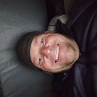 Te-un's Profile Pic