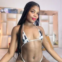 EliseJones's Profile Pic