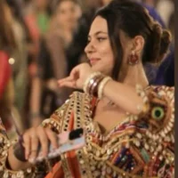 kirti-012 stripchat