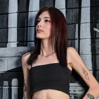 _PinkyBarbie_ Φωτ, Προφίλ