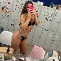 foxsbaby's Profile Pic