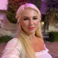 Bella_martinss's Profile Pic