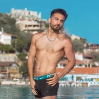dolnaro's Profile Pic