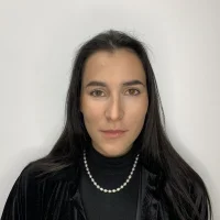 AlineMercier's Profile Pic