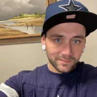 Dannysdirty Φωτ, Προφίλ