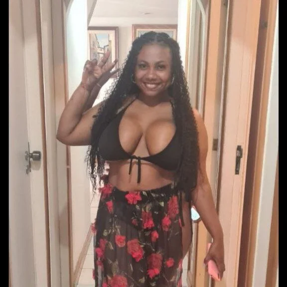 Leila_Banks live cam profile