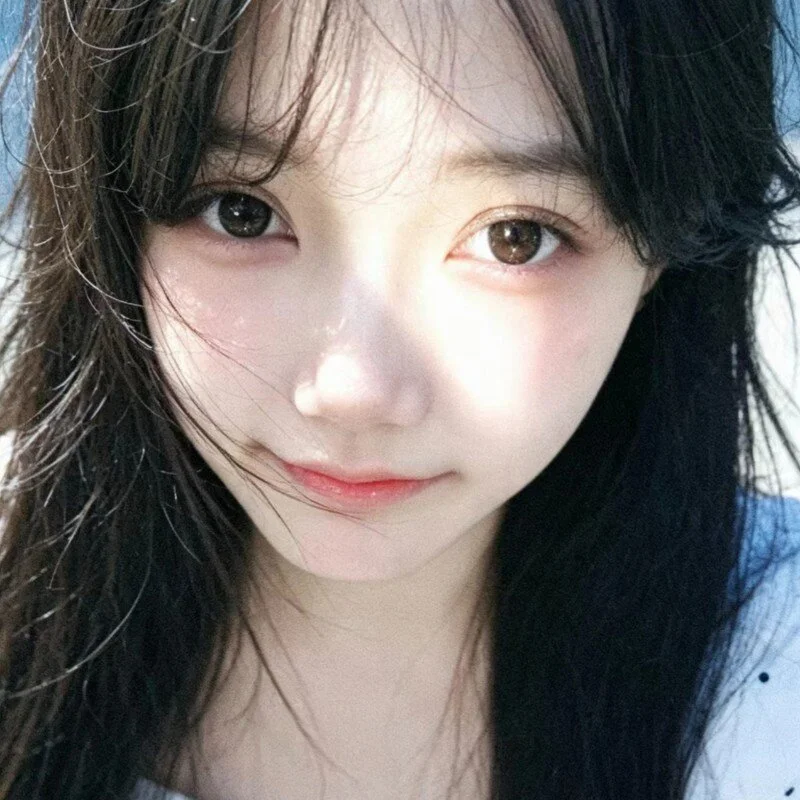 ailisaiaiais profile photo