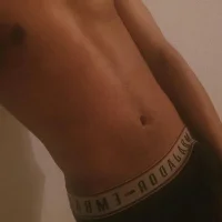 Alfre0719 Φωτ, Προφίλ