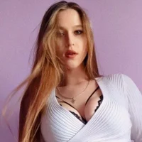 Milana-Luv's Profile Pic