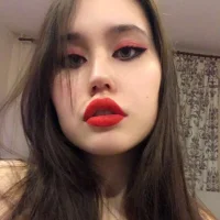 CourtneyMary's Profile Pic