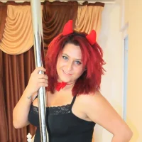 EvaDavis' Avatar Photo