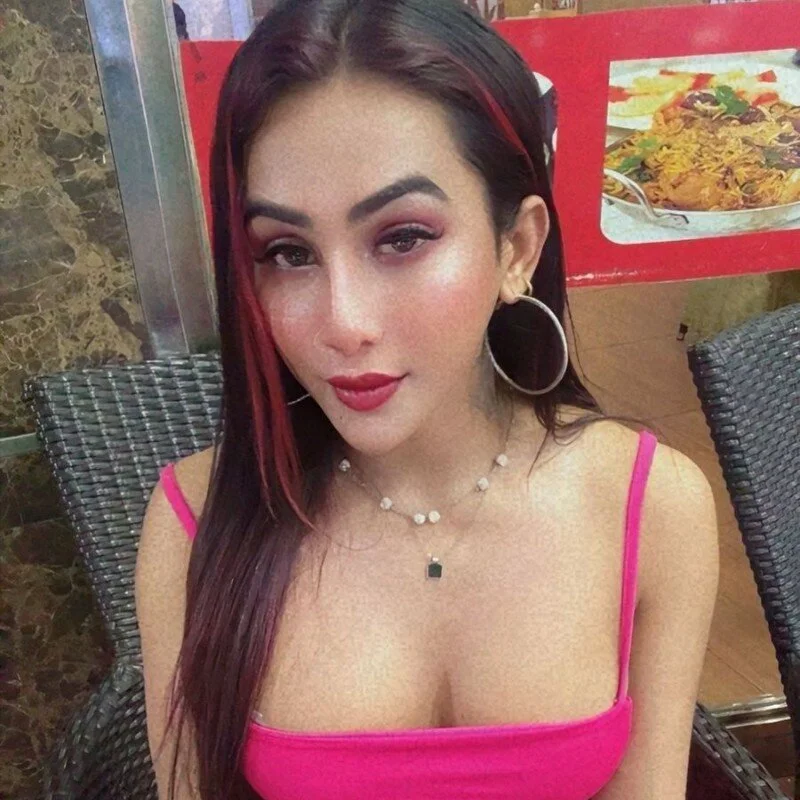 Simran07 profile photo