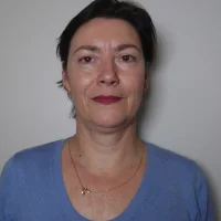 NiceElla's Profile Pic