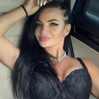 your_milena's Profile Pic