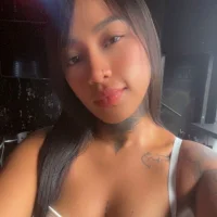 charlotte_velez