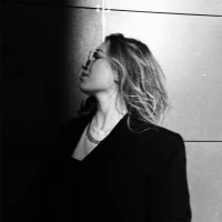 moneydear's Profile Pic