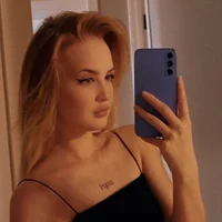 รูปโปรไฟล์ของ lilydolly